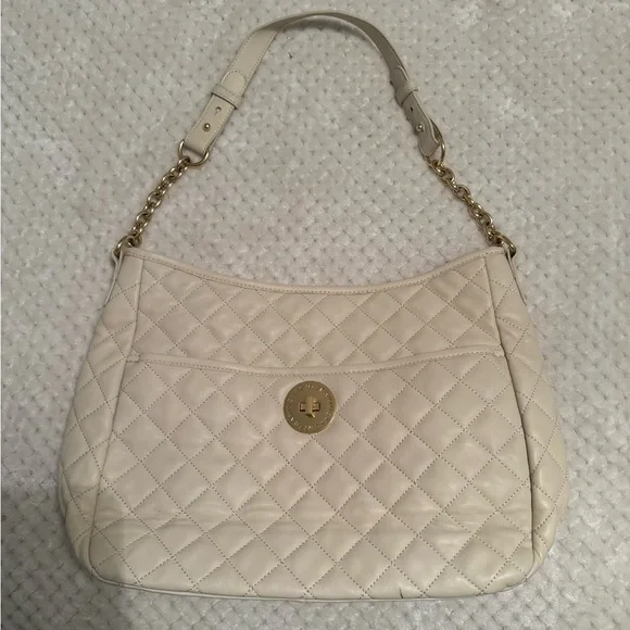 ISAAC MIZRAHI Gold Hardware White Purse Isaac Mizrahi | Bags | Isaac Mizrahi White Faux Fur  main image 2